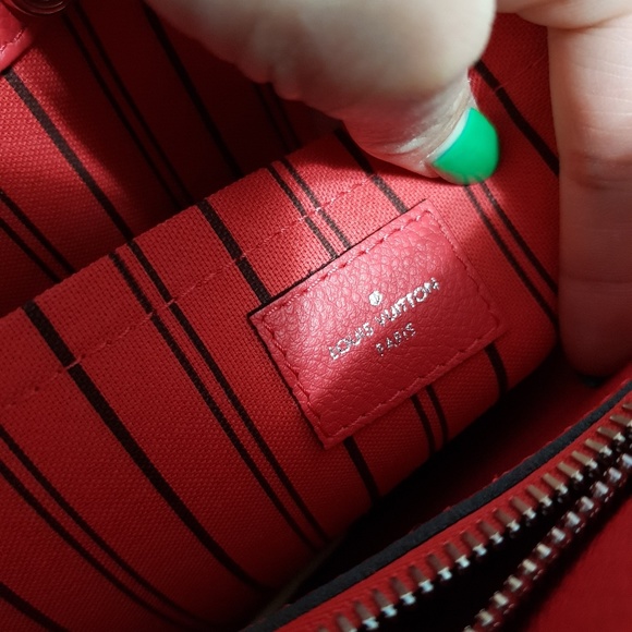 Montaigne mm empreinte dark pink - Picture 7 of 8